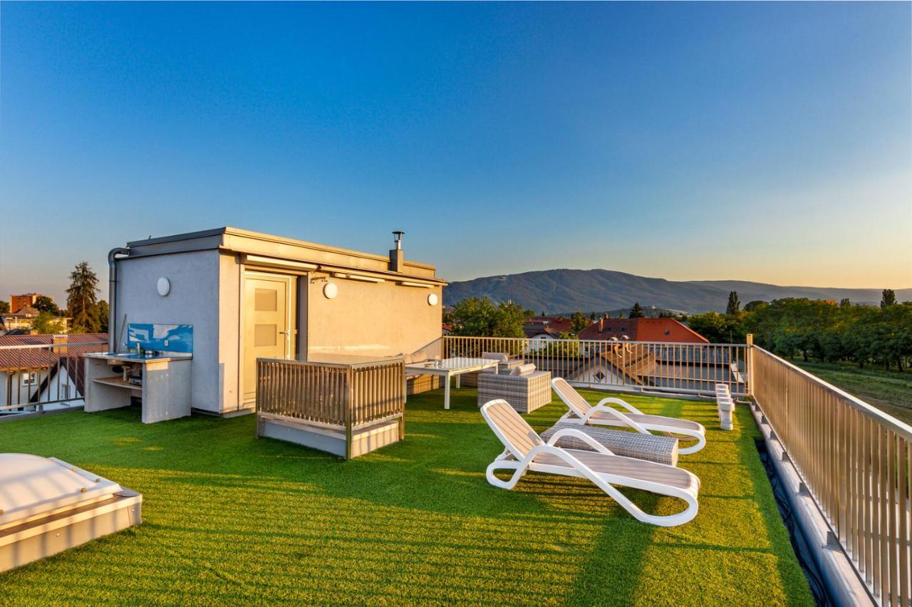 Contemporary Apartment With Rooftop Terrace In Maribor Exterior photo